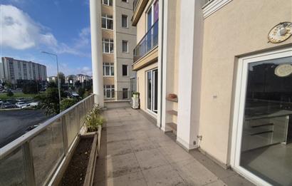ÇINAR PARK BÜYÜK TİP ÇİFT TERASLI METROBÜS YAKINI 3+1 BOŞ DAİRE