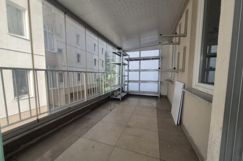 ÇINAR PARK BÜYÜK TİP ÇİFT TERASLI METROBÜS YAKINI 3+1 BOŞ DAİRE