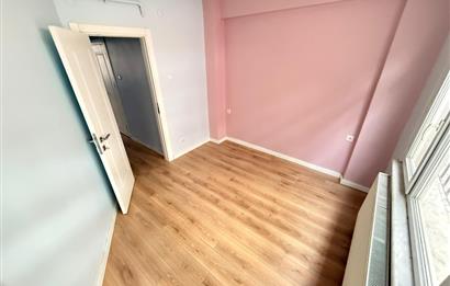 CİHANGİR' DE TAMAMEN YENİLENMİŞ 1+1 KİRALIK