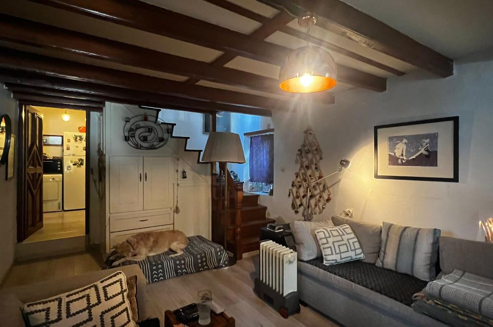 Bodrumun Kalbinde 285 M2 İçerisinde 2 Adet Müstakil Ev ve Bahçe Tek Fiyat