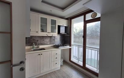 KAVAKLI VOLVO KAVŞAĞI KARŞISINDA YENİ BİNA DA 2+1 KİRALIK DAİRE