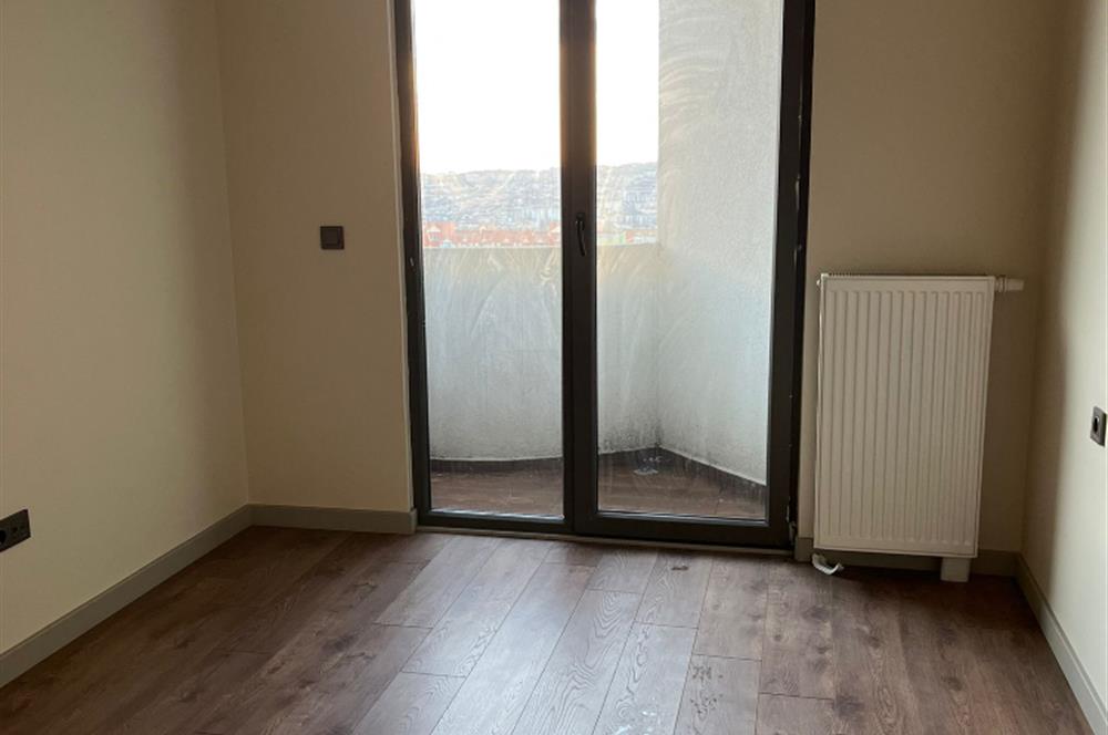 Beylikdüzü demir country 1+1 kiralık daire