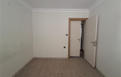 KAVAKLI VOLVO KAVŞAĞI KARŞISINDA YENİ BİNA DA 2+1 KİRALIK DAİRE