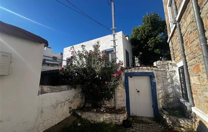 Bodrumun Kalbinde 285 M2 İçerisinde 2 Adet Müstakil Ev ve Bahçe Tek Fiyat