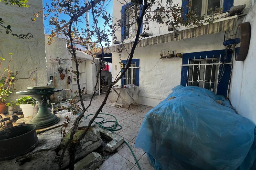 Bodrumun Kalbinde 285 M2 İçerisinde 2 Adet Müstakil Ev ve Bahçe Tek Fiyat