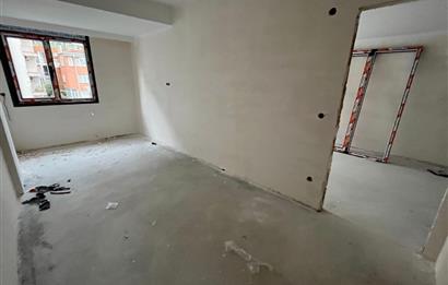 İDEALTEPEDE BAĞDAT CADDESİNDE OTURUM-YATIRIMA UYGUN FIRSAT 1+1