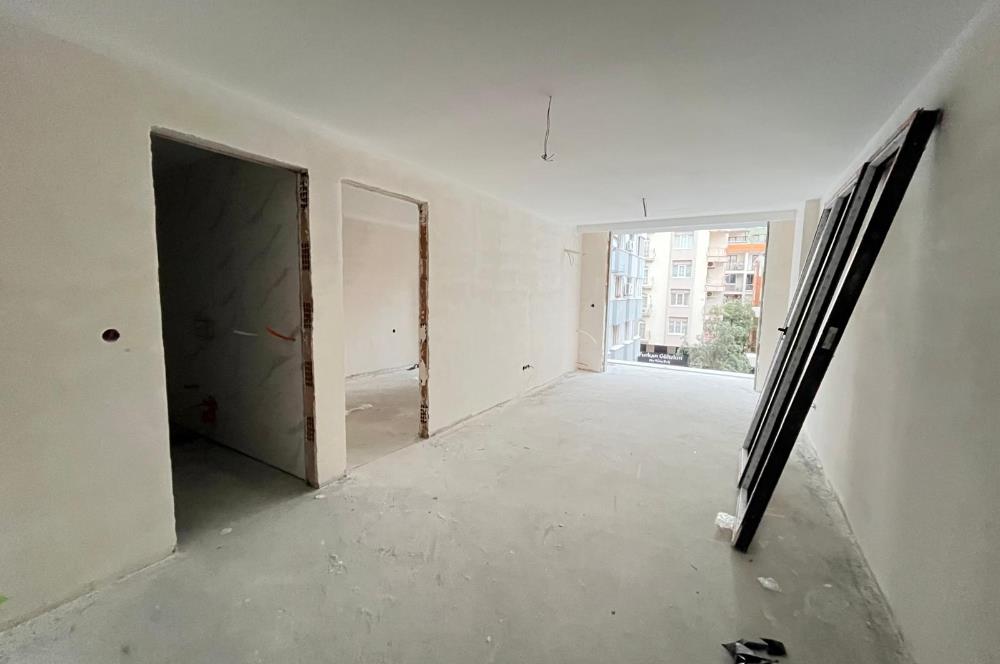 İDEALTEPEDE BAĞDAT CADDESİNDE OTURUM-YATIRIMA UYGUN FIRSAT 1+1