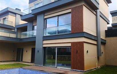 Bölgenin Prestijli Projesi - Akasya Country 6+2 Luxury Villa