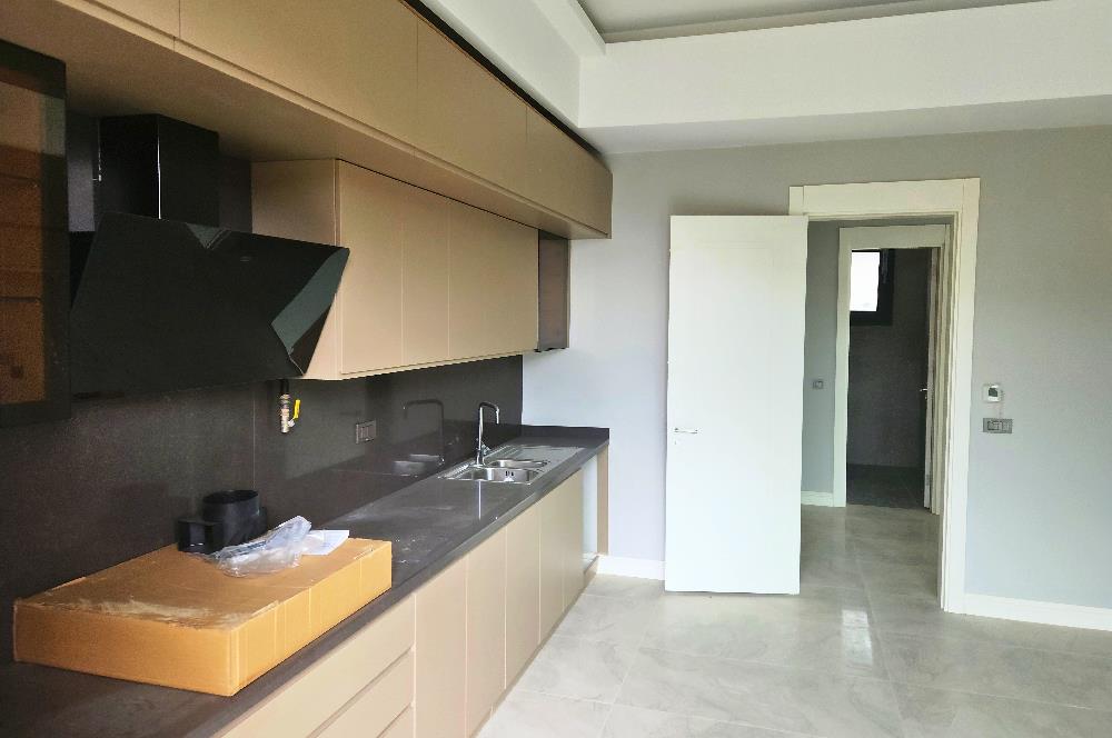 Bölgenin Prestijli Projesi - Akasya Country 6+2 Luxury Villa