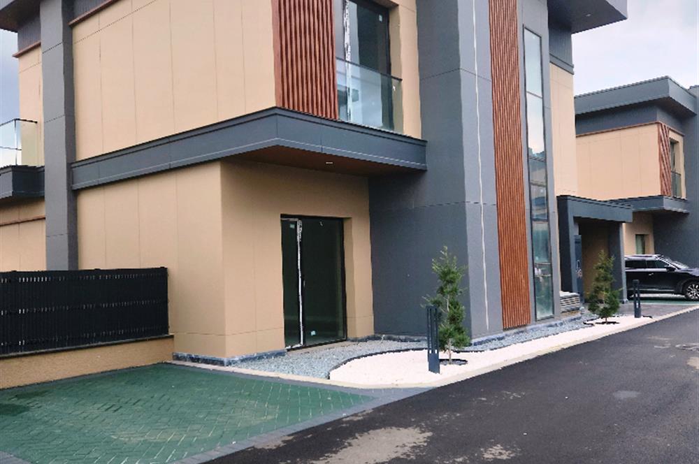 Bölgenin Prestijli Projesi - Akasya Country 6+2 Luxury Villa