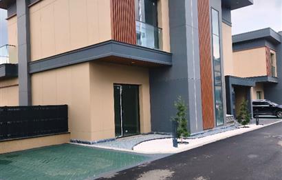 Bölgenin Prestijli Projesi - Akasya Country 6+2 Luxury Villa