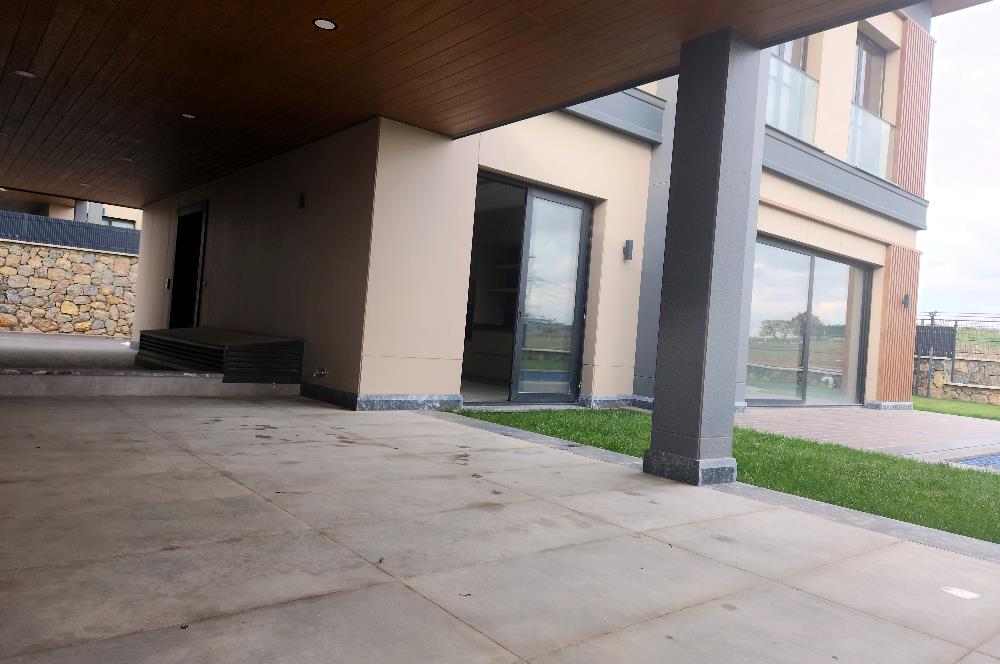Bölgenin Prestijli Projesi - Akasya Country 5+2 Premium Villa