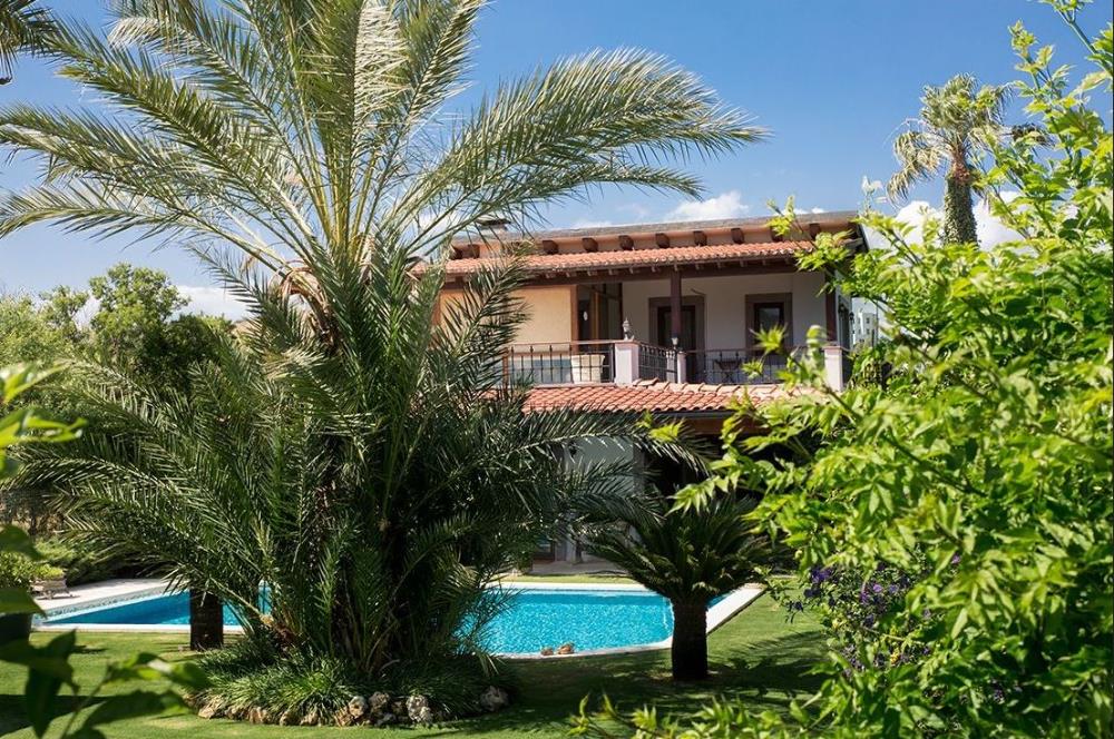 Bodrum Yalıkavak Gökçebel’de Tam Müstakil Özel Havuzlu Satılık Villa