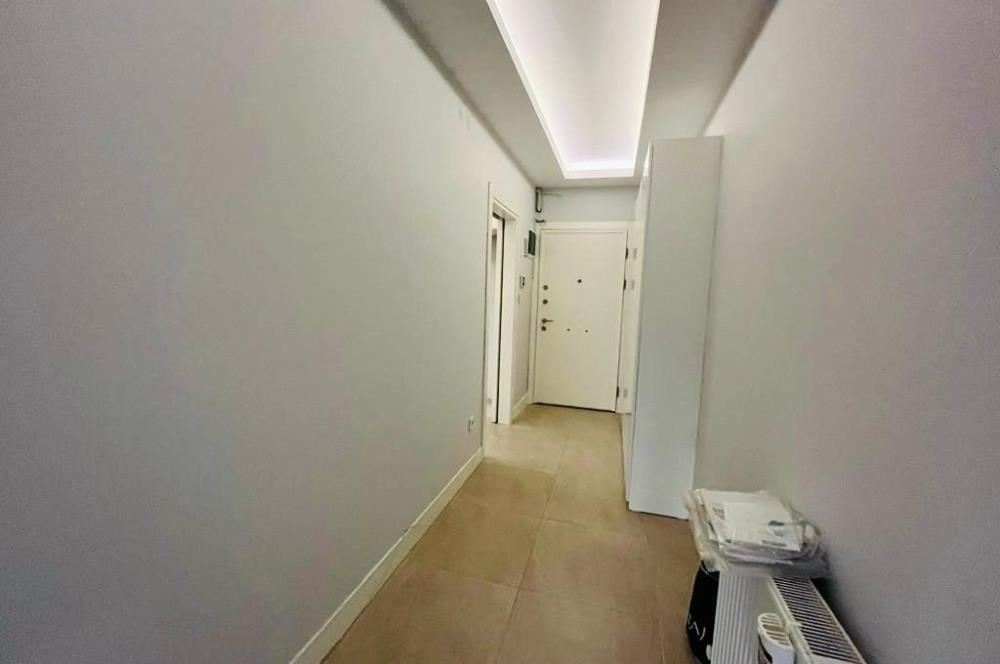 BOSTANCININ EN İYİ KONUMUNDA CADDEYE 3.YENİ BİNADA 2+1