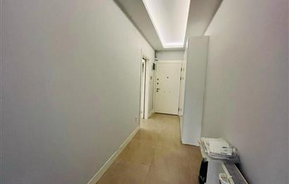 BOSTANCININ EN İYİ KONUMUNDA CADDEYE 3.YENİ BİNADA 2+1