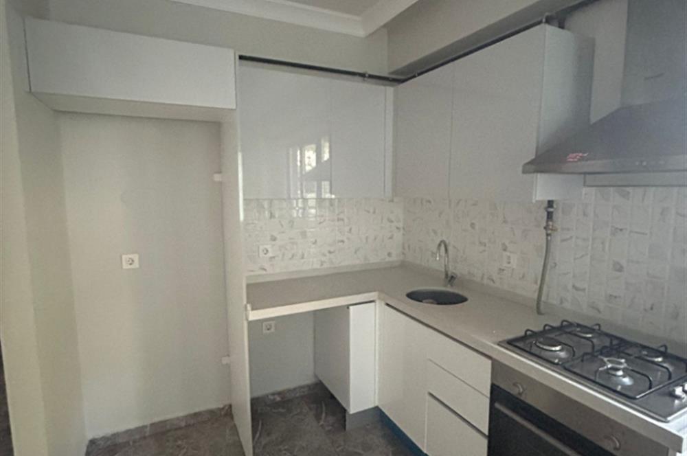 KARTAL ESENTEPE MAHALLESİNDE YÜKSEK GİRİŞ KİRALIK 2+1 DAİRE        