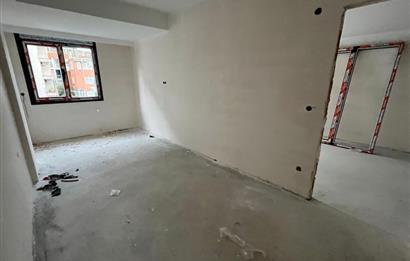 İDEALTEPEDE BAĞDAT CADDESİNDE OTURUM-YATIRIMA UYGUN FIRSAT 1+1