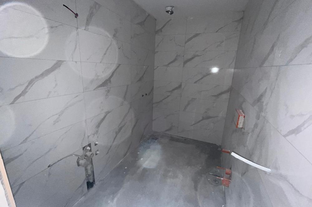 İDEALTEPEDE BAĞDAT CADDESİNDE OTURUM-YATIRIMA UYGUN FIRSAT 1+1