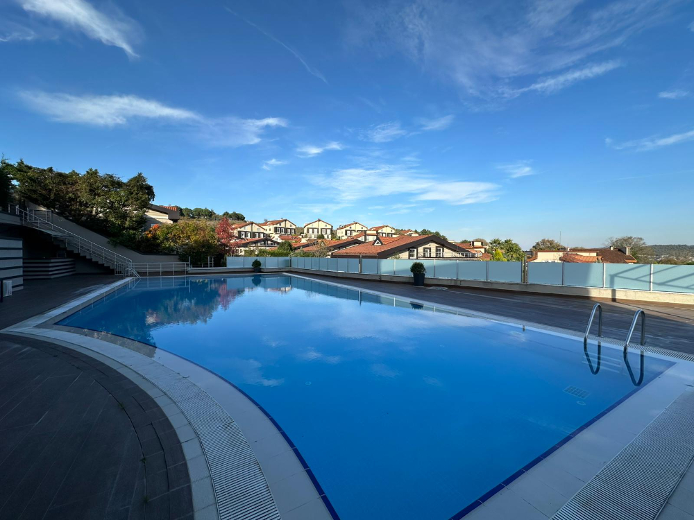 Sarıyer Uskmrköy Belkıs Konaklarında 3+1 ACİL Satılık Villa