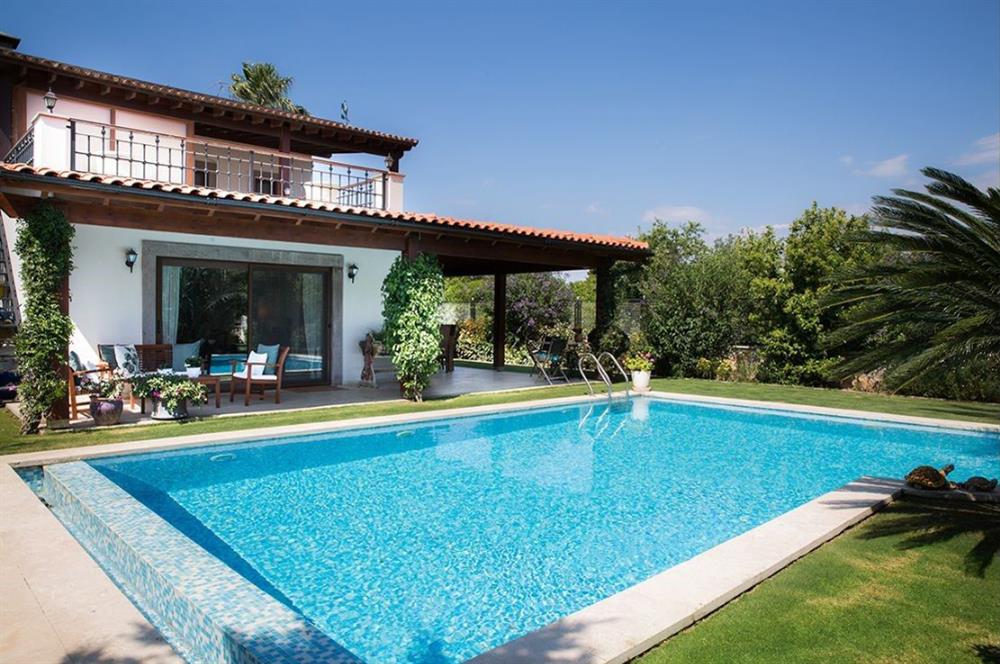 Bodrum Yalıkavak Gökçebel’de Tam Müstakil Özel Havuzlu Satılık Villa