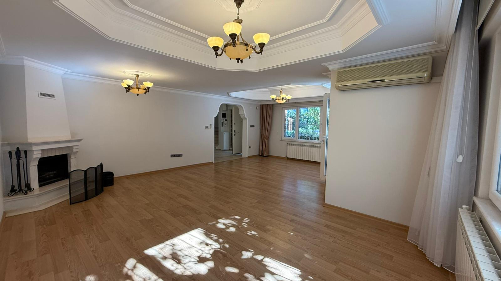 Göktürk Site İçerisinde Kiralık Boş LÜks Villa