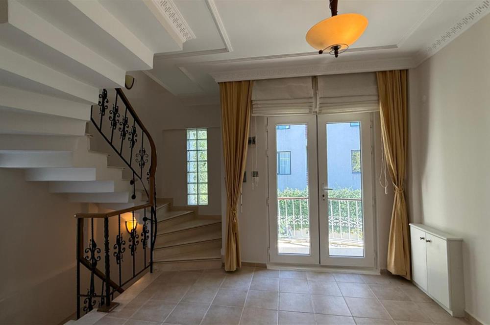 Göktürk Site İçerisinde Kiralık Boş LÜks Villa