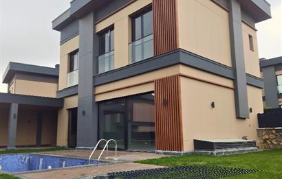 Bölgenin Prestijli Projesi - Akasya Country 5+2 Premium Villa