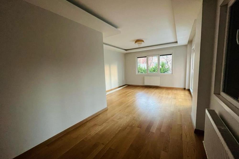 BOSTANCININ EN İYİ KONUMUNDA CADDEYE 3.YENİ BİNADA 2+1