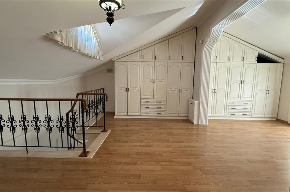 Göktürk Site İçerisinde Kiralık Boş LÜks Villa