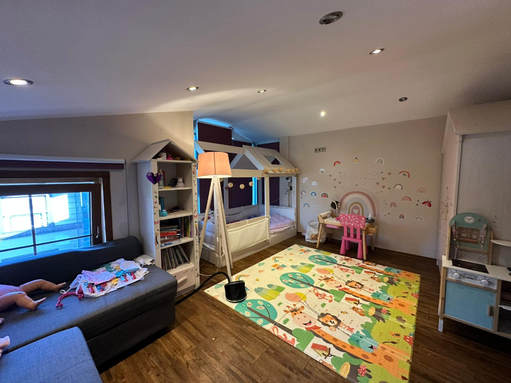 Sarıyer Uskmrköy Belkıs Konaklarında 3+1 ACİL Satılık Villa