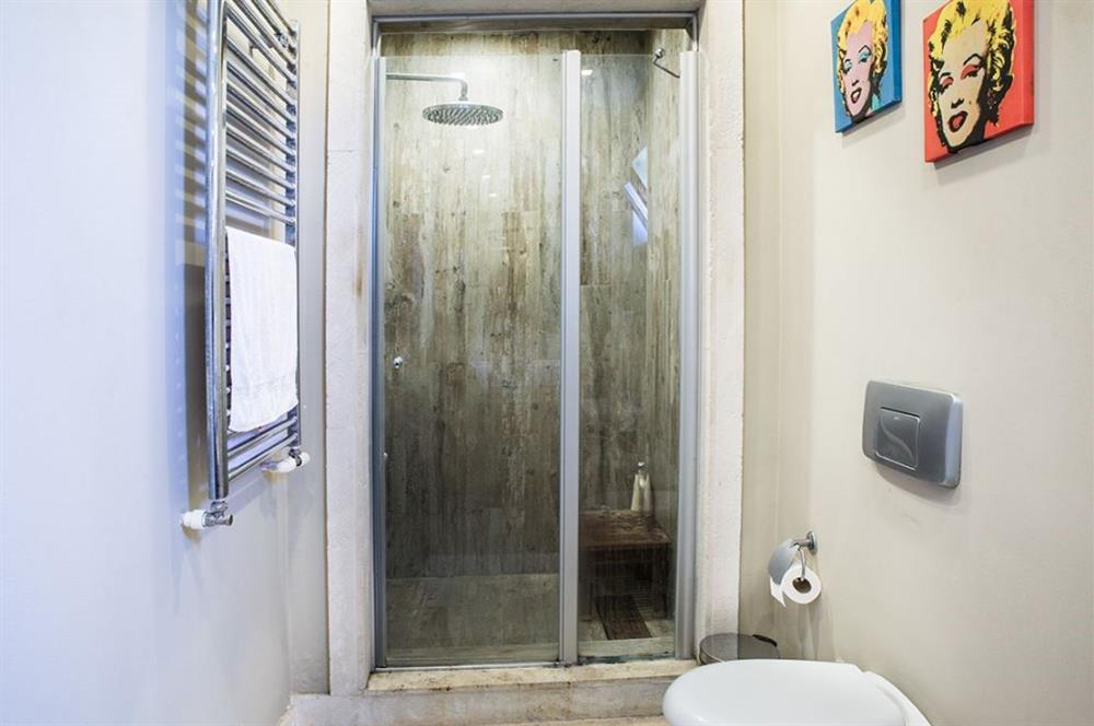 Bodrum Yalıkavak Gökçebel’de Tam Müstakil Özel Havuzlu Satılık Villa