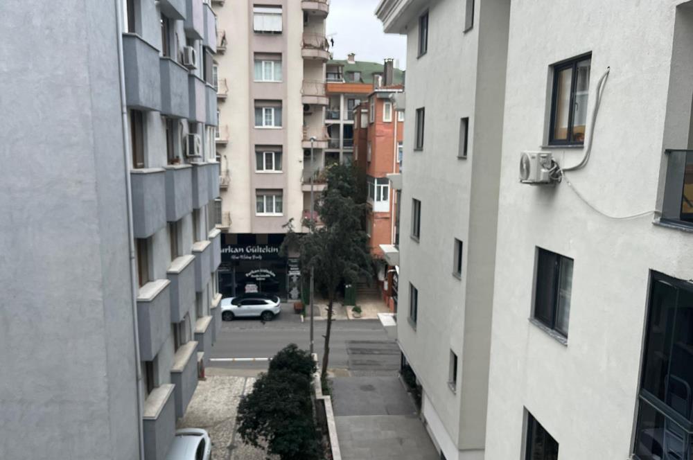 İDEALTEPEDE BAĞDAT CADDESİNDE OTURUM-YATIRIMA UYGUN FIRSAT 1+1