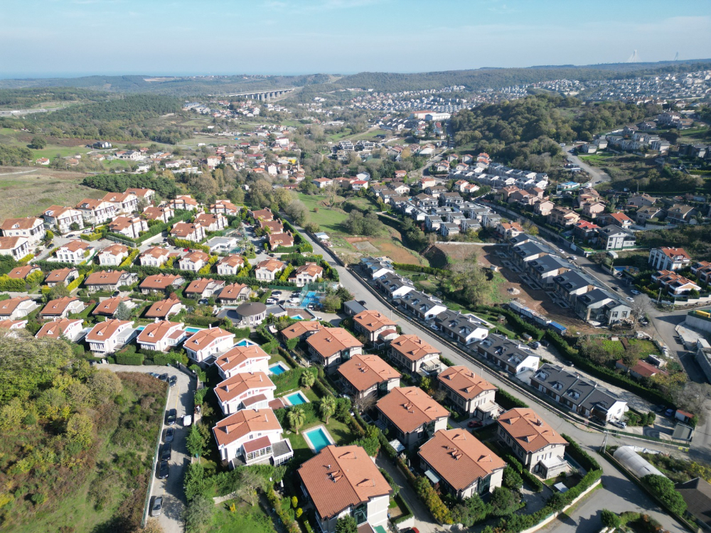 Sarıyer Uskmrköy Belkıs Konaklarında 3+1 ACİL Satılık Villa