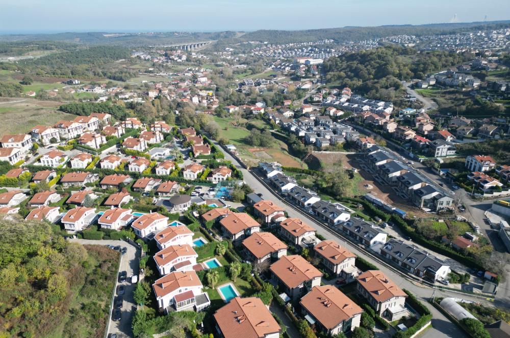 Sarıyer Uskmrköy Belkıs Konaklarında 3+1 ACİL Satılık Villa