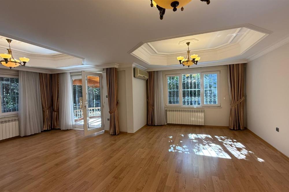 Göktürk Site İçerisinde Kiralık Boş LÜks Villa