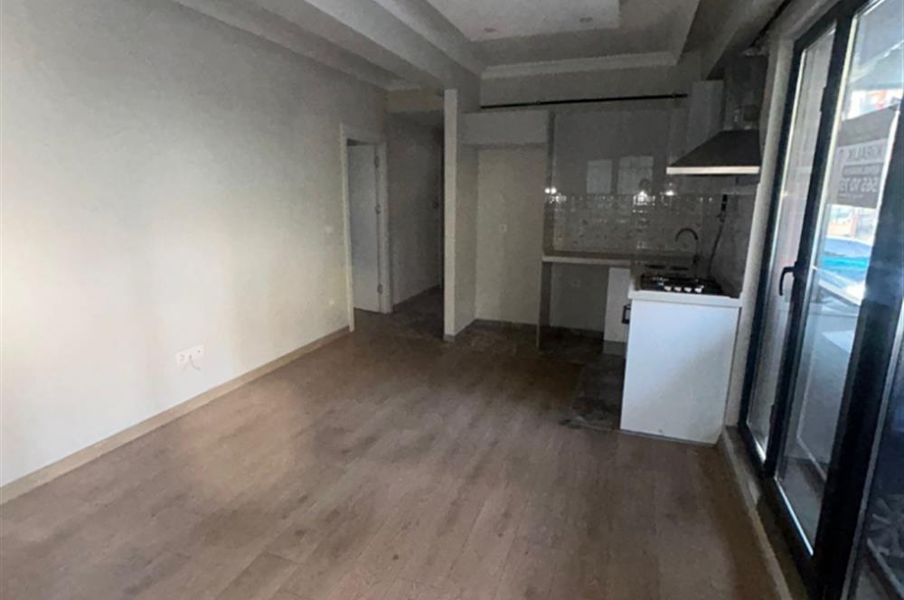 KARTAL ESENTEPE MAHALLESİNDE YÜKSEK GİRİŞ KİRALIK 2+1 DAİRE        