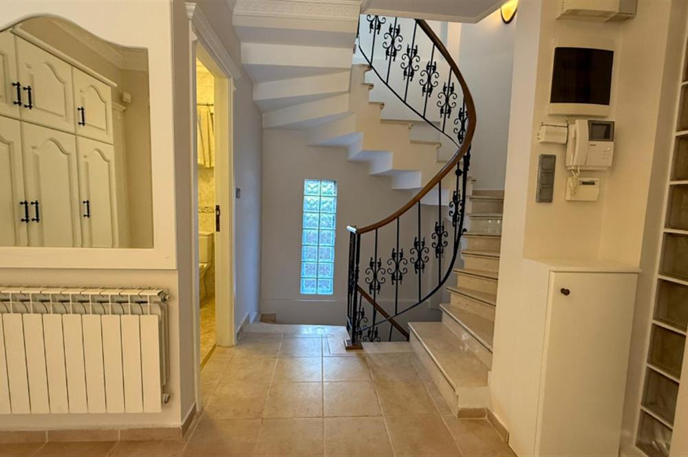 Göktürk Site İçerisinde Kiralık Boş LÜks Villa