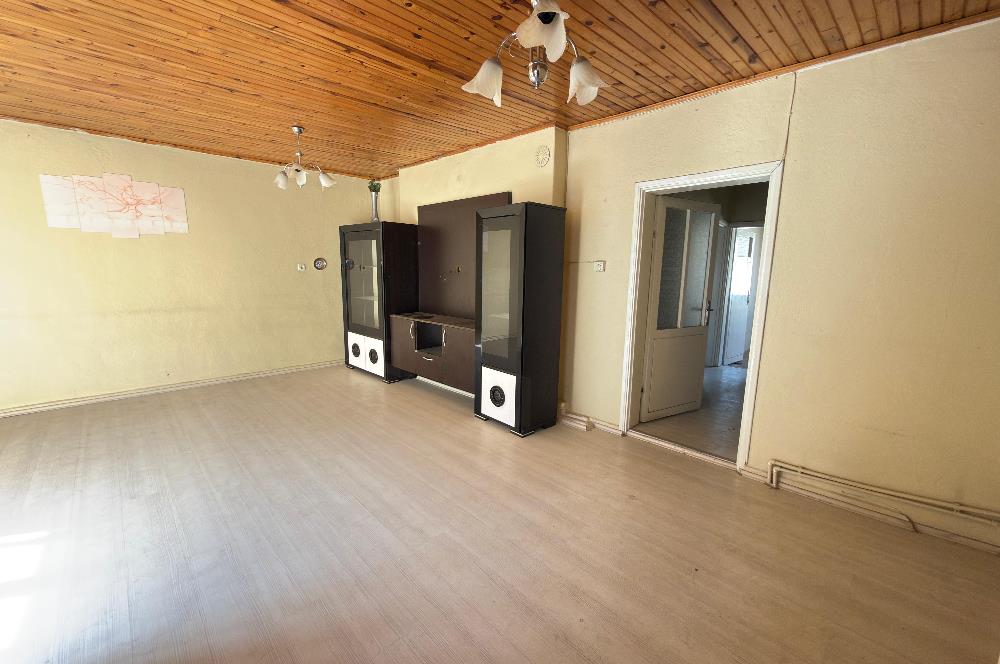 Century 21 Net'ten Emek Cad Apart Fiyatına Satılı 3+1 Daire