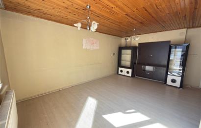 Century 21 Net'ten Emek Cad Apart Fiyatına Satılı 3+1 Daire