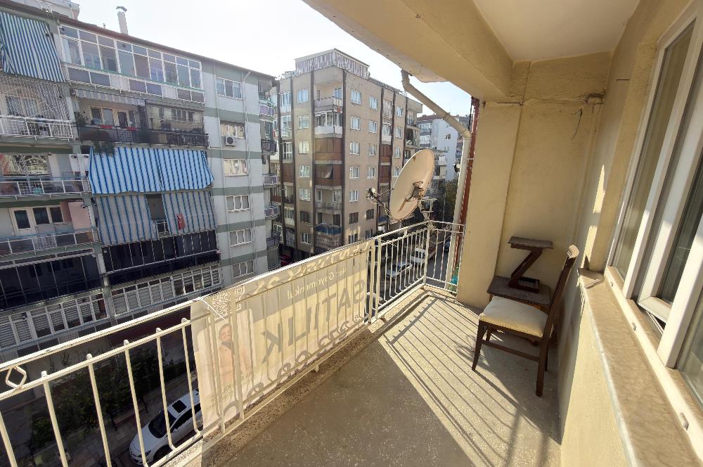 Century 21 Net'ten Emek Cad Apart Fiyatına Satılı 3+1 Daire