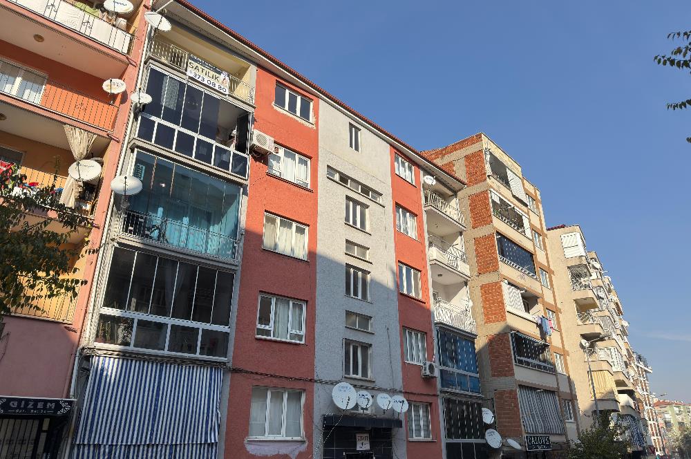 Century 21 Net'ten Emek Cad Apart Fiyatına Satılı 3+1 Daire