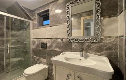 4+1 200 m2 , Panoramik Deniz Manzaralı ve Plajlı