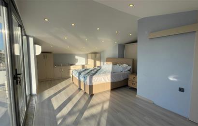 4+1 200 m2 , Panoramik Deniz Manzaralı ve Plajlı