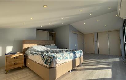 4+1 200 m2 , Panoramik Deniz Manzaralı ve Plajlı
