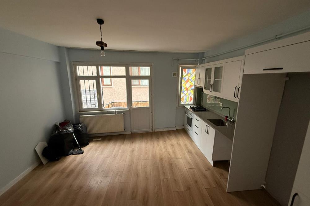 CİHANGİR' DE TAMAMEN YENİLENMİŞ 1+1 KİRALIK