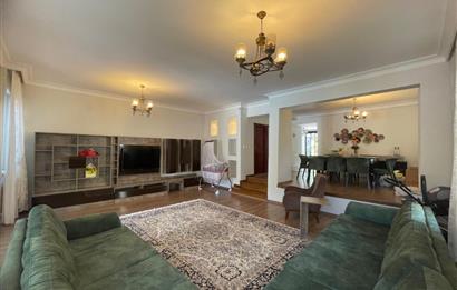 GÜMÜŞTEPEDE PRESTİJLİ SİTEDE GENİŞ AİLE VİLLASI CENTURY 21 EWA