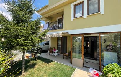 GÜMÜŞTEPEDE PRESTİJLİ SİTEDE GENİŞ AİLE VİLLASI CENTURY 21 EWA