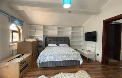 GÜMÜŞTEPEDE PRESTİJLİ SİTEDE GENİŞ AİLE VİLLASI CENTURY 21 EWA