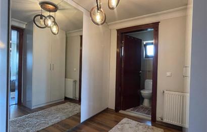 GÜMÜŞTEPEDE PRESTİJLİ SİTEDE GENİŞ AİLE VİLLASI CENTURY 21 EWA