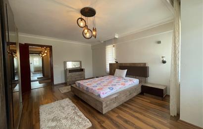 GÜMÜŞTEPEDE PRESTİJLİ SİTEDE GENİŞ AİLE VİLLASI CENTURY 21 EWA